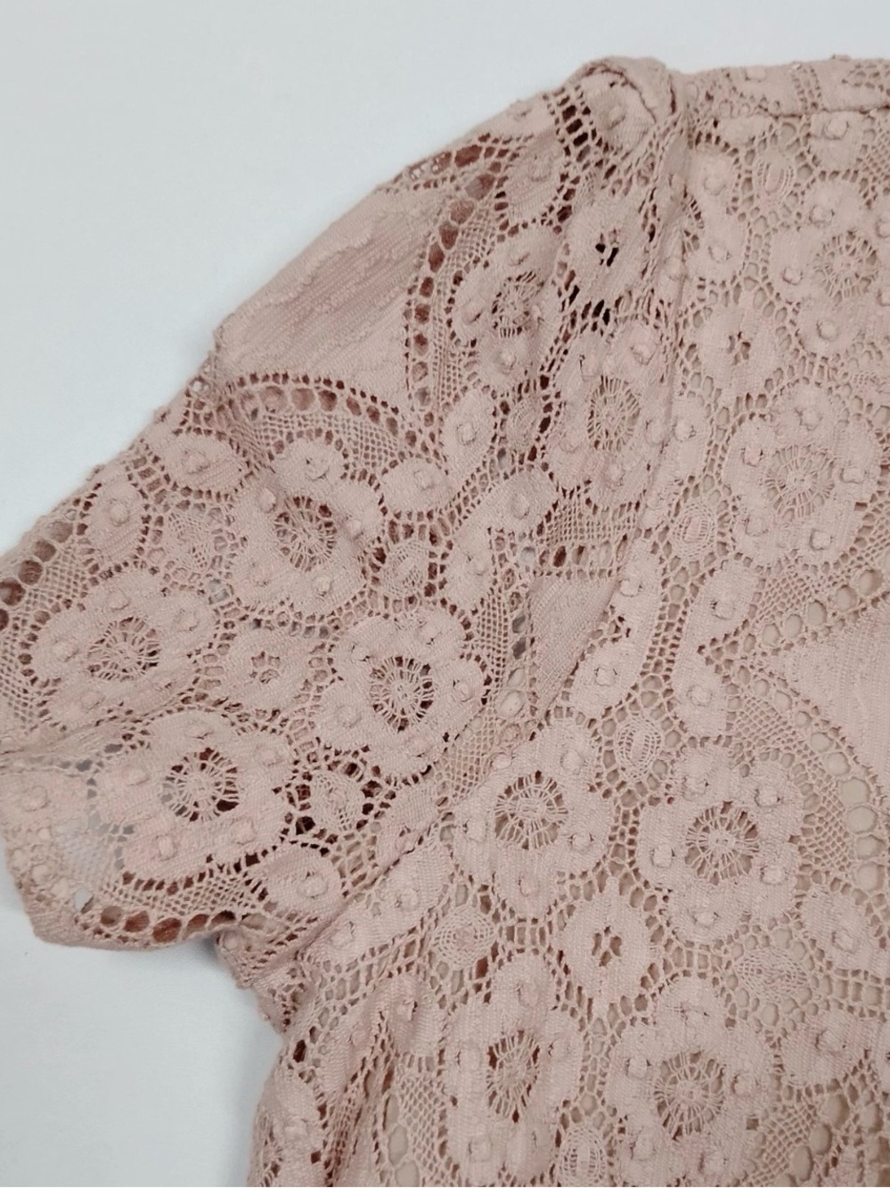 Burberry Pale Pink Lace Dress - Picture 7 of 14